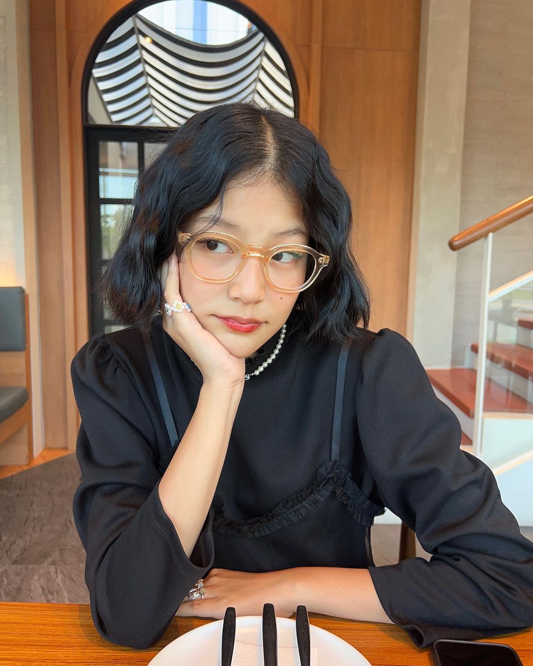 ประวัติ ใบปอ ธิติยา