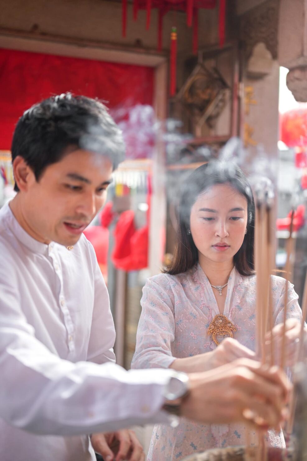 ปอย ตรีชฎา ไหว้บรรพบุรุษ