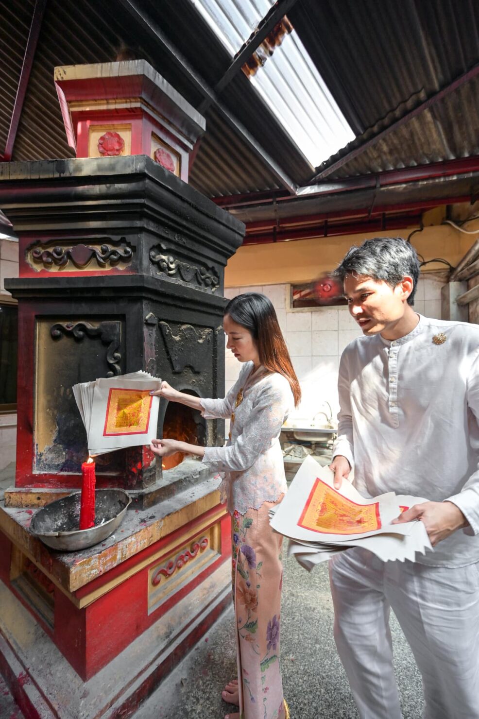ปอย ตรีชฎา ไหว้บรรพบุรุษ