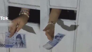 ลูกค้าสั่งอาหาร จ่ายเงินเกาหลี