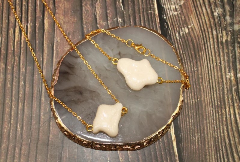 เครื่องประดับ อสุจิ