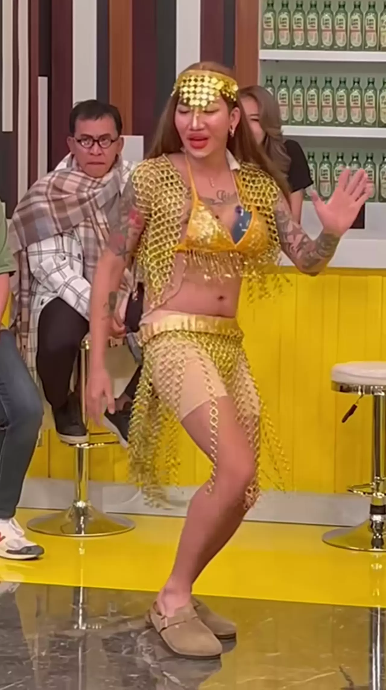 แจ๊ส ชวนชื่น โคฟเวอร์ เปิ้ล ไอริณ