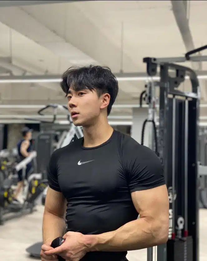 นัมซังกยู - สตรีมเมอร์เกาหลี ทำร้ายผู้หญิง