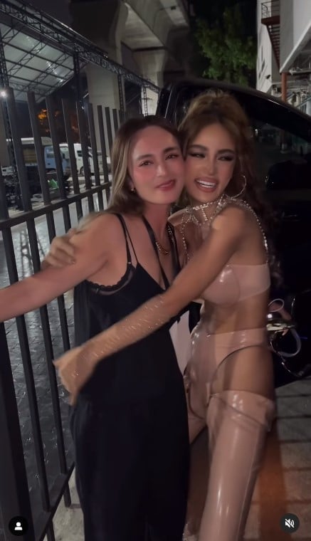 กระแต อาร์สยาม ชุดนู้ด