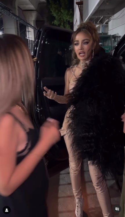 กระแต อาร์สยาม ชุดนู้ด