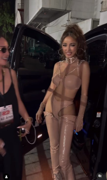 กระแต อาร์สยาม ชุดนู้ด