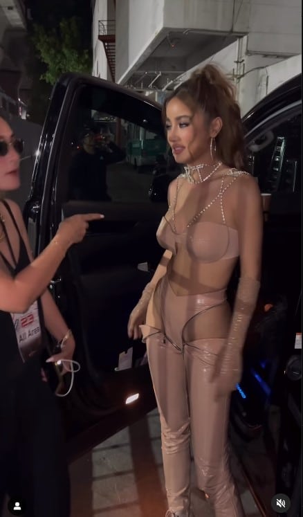 กระแต อาร์สยาม ชุดนู้ด