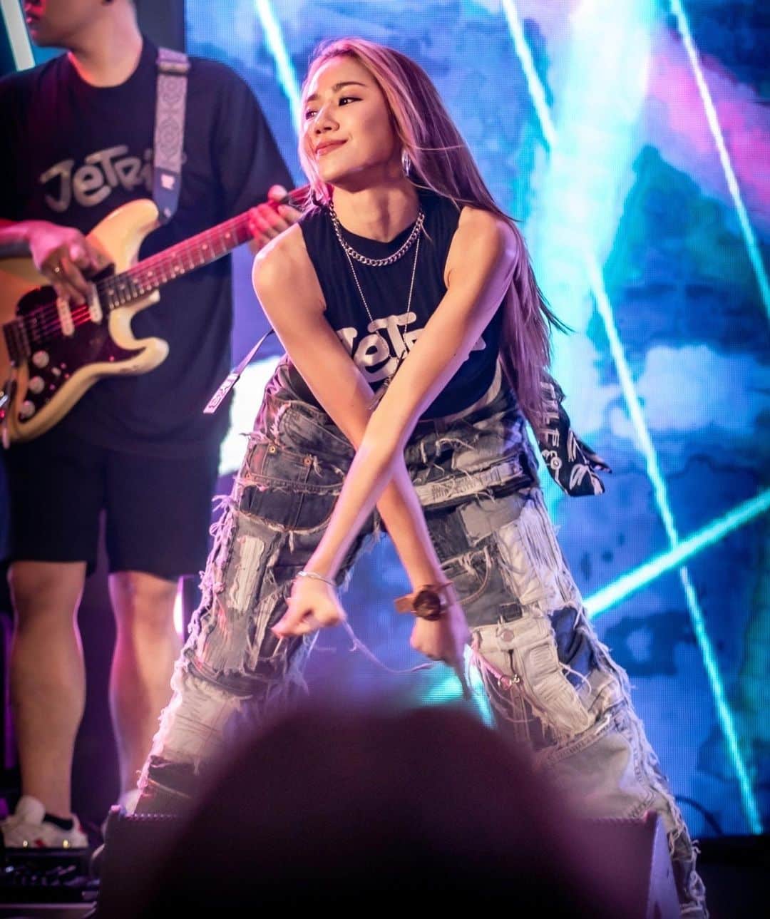 ครูหน่อง นักเต้น