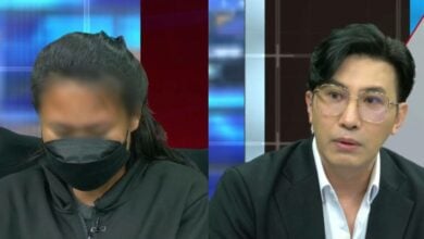 พลอยพ่อตายทิพย์ โหนกระแส