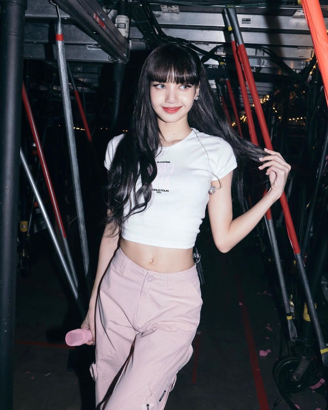 ลิซ่า รอยสัก