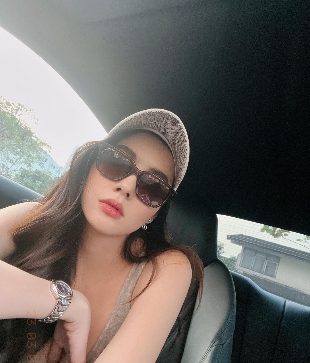 ส่องความสวย มุกดา นรินทร์รักษ์
