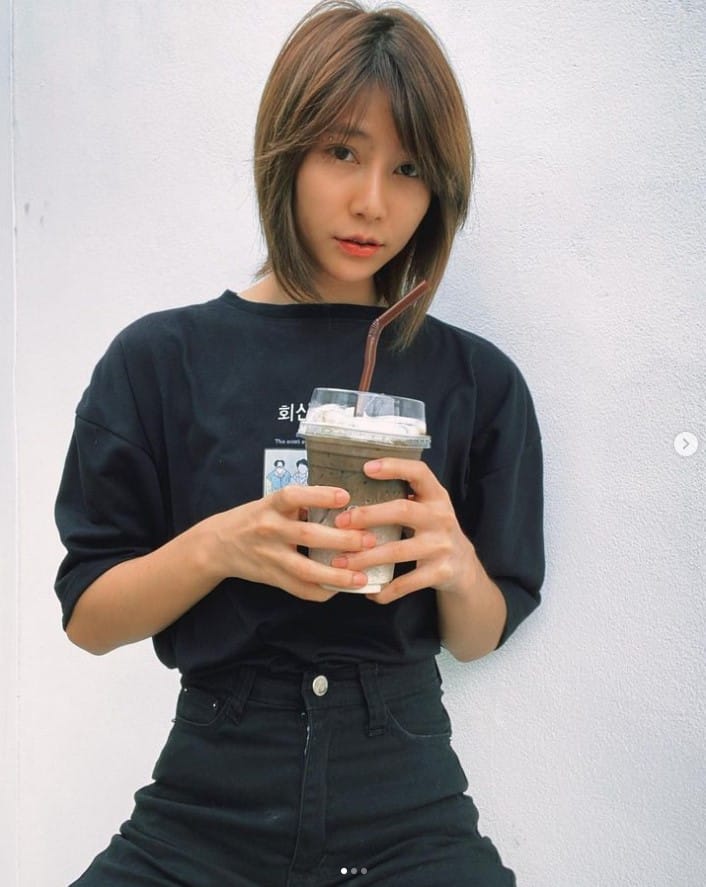 หนิง ไอลีน ประวัติ