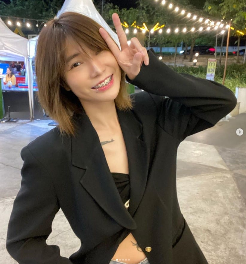 หนิง ไอลีน ประวัติ