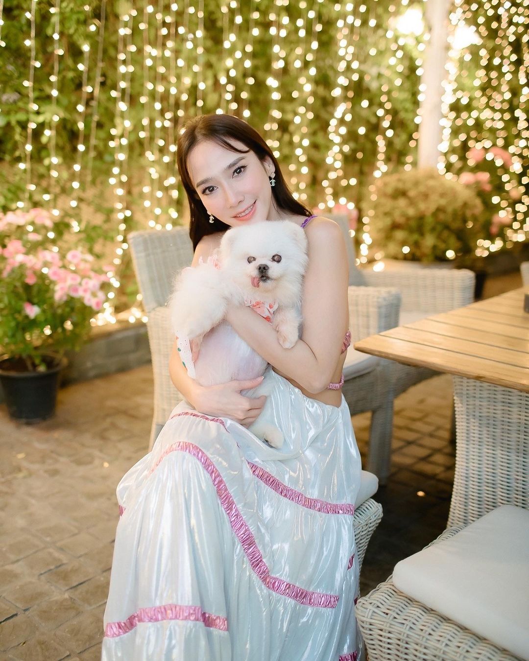 อั้ม พัชราภา ตัวจริงไม่เหมือนในรูป