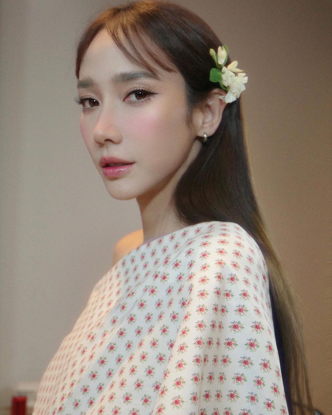 อั้ม พัชราภา ตัวจริงไม่เหมือนในรูป