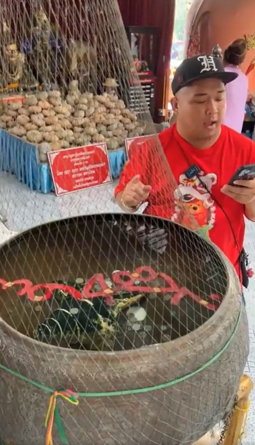 อ่างน้ำมนต์ฤาษีเณร 1 4 66 เลขเด็ด