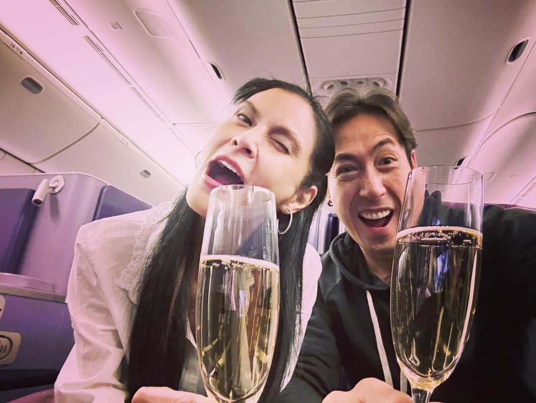 ปิ่น เจ เคลื่อนไหว