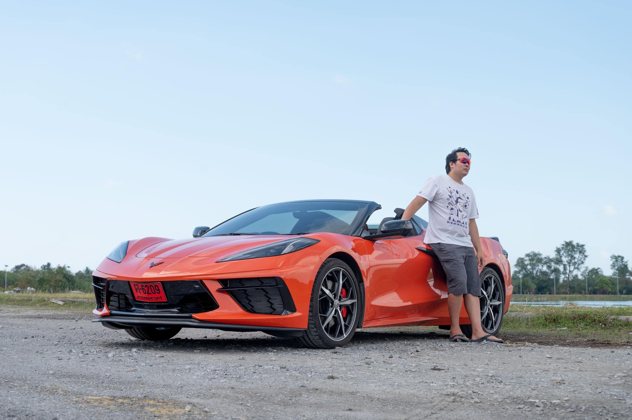 เบย์ ริฟเฟอร์ โพสต์ตัดเพื่อน