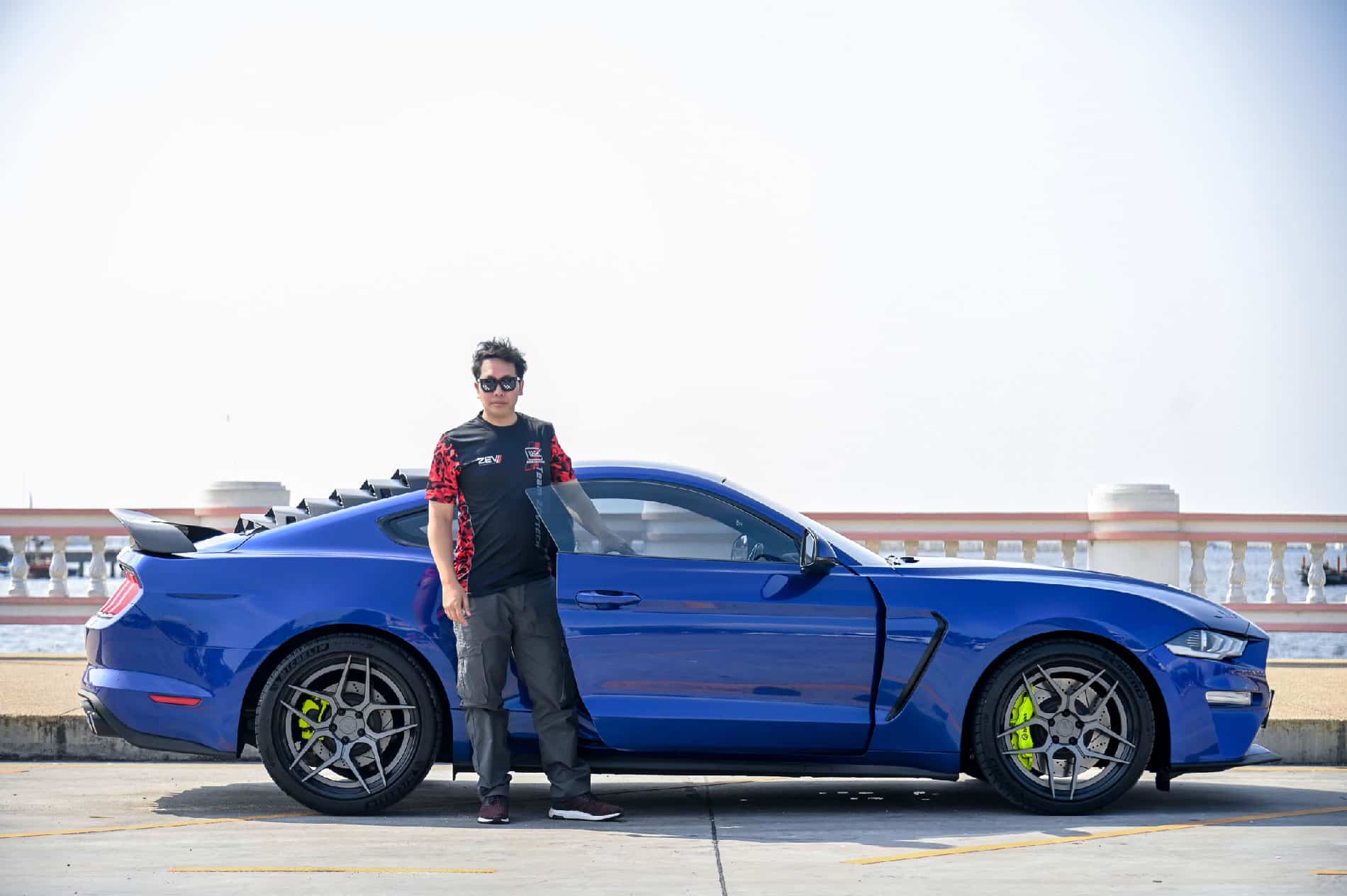 เบย์ ริฟเฟอร์ โพสต์ตัดเพื่อน