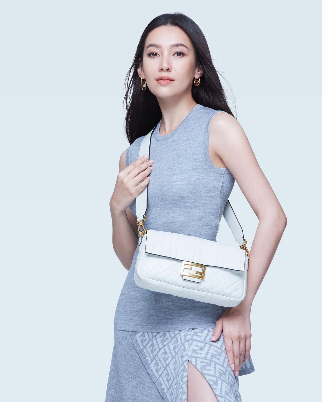 เบลล่า Friend of FENDI