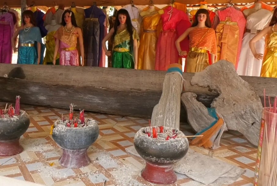 เลขเด็ด วัดเรือผีล่ม 1 4 66