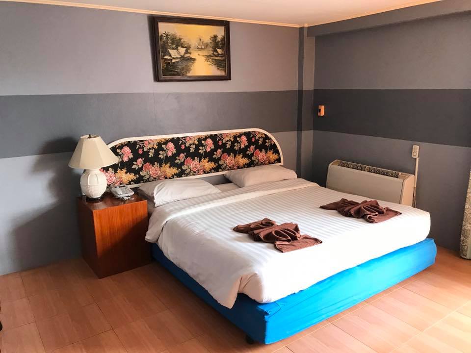 โรงแรมควีนพัทยา โครงการเราเที่ยวด้วยกัน เฟส 5