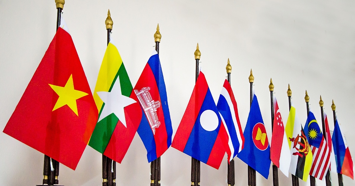 ใบขับขี่ไทย ใบขับขี่สากล