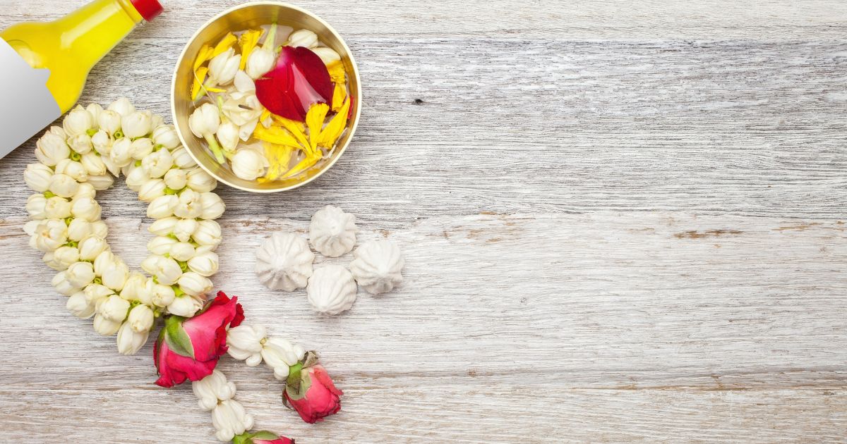 ประวัติความเป็นมาประเพณีรดน้ำดำหัวผู้ใหญ่