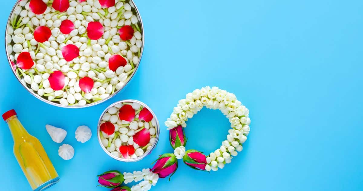 รดน้ำดำหัวผู้ใหญ่ 2566