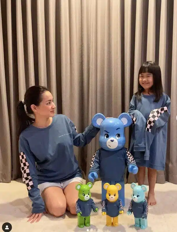 ต่าย ชุติมา กับน้องพิพิม
