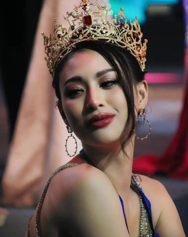 ณวัฒน์ โชว์บัตรประชาชน เฌอเอม