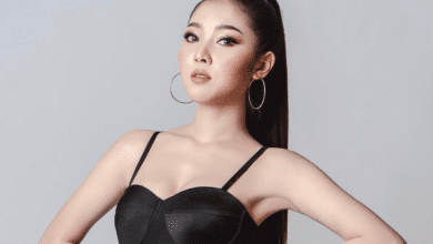 น้ำเพชร อุ้มชาวจีน