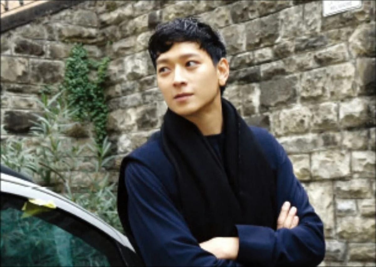 ประวัติ คังดงวอน