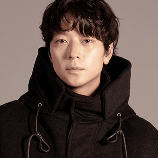 ประวัติ คังดงวอน