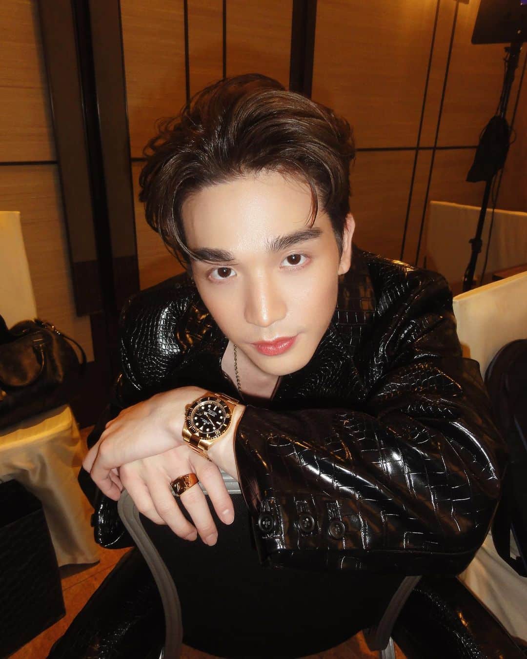 ประวัติ ตงตง กฤษกร