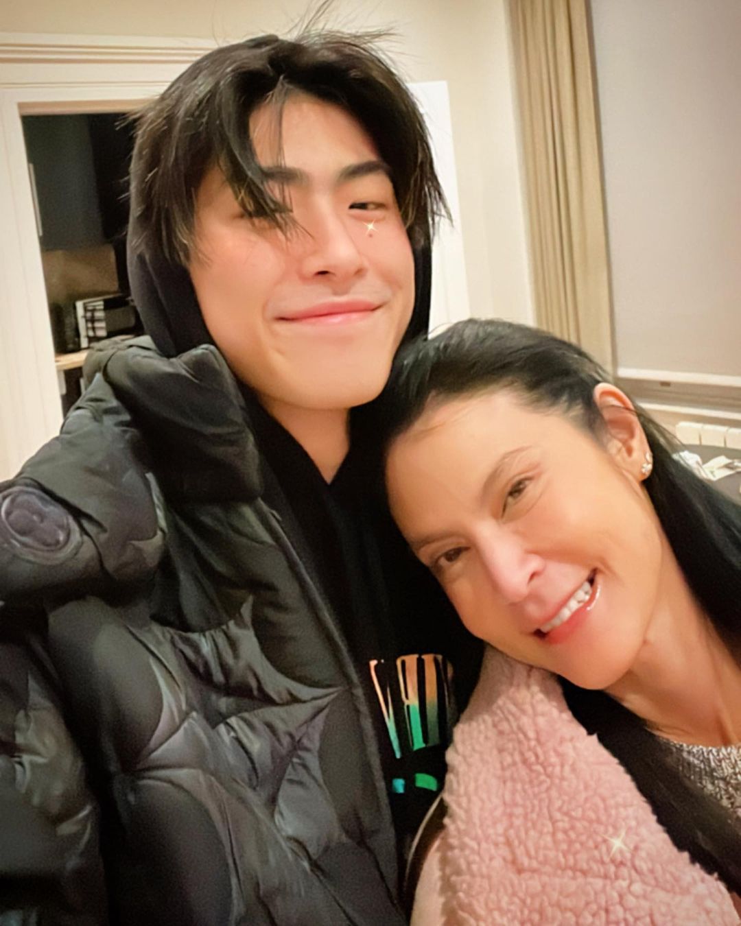 ปิ่น ตัดพ้อคิดถึงบ้าน