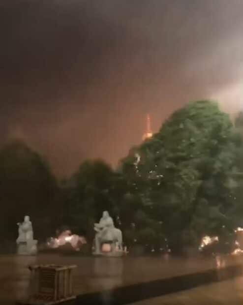 พายุหมุนถล่ม วัดห้วยปลากั้ง