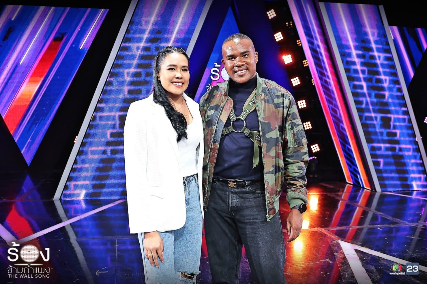 รัศมีแข อรอุมา ร้องข้ามกำแพง