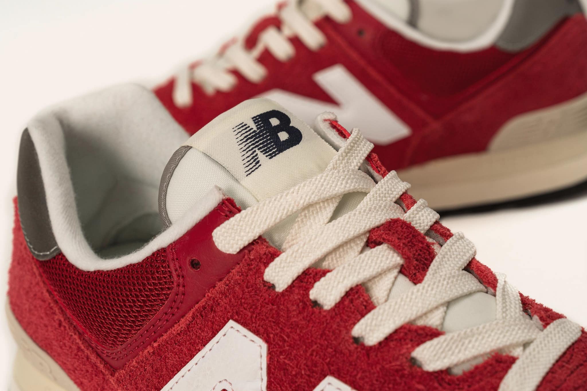 สาขา New Balance ในกรุงเทพมหานคร