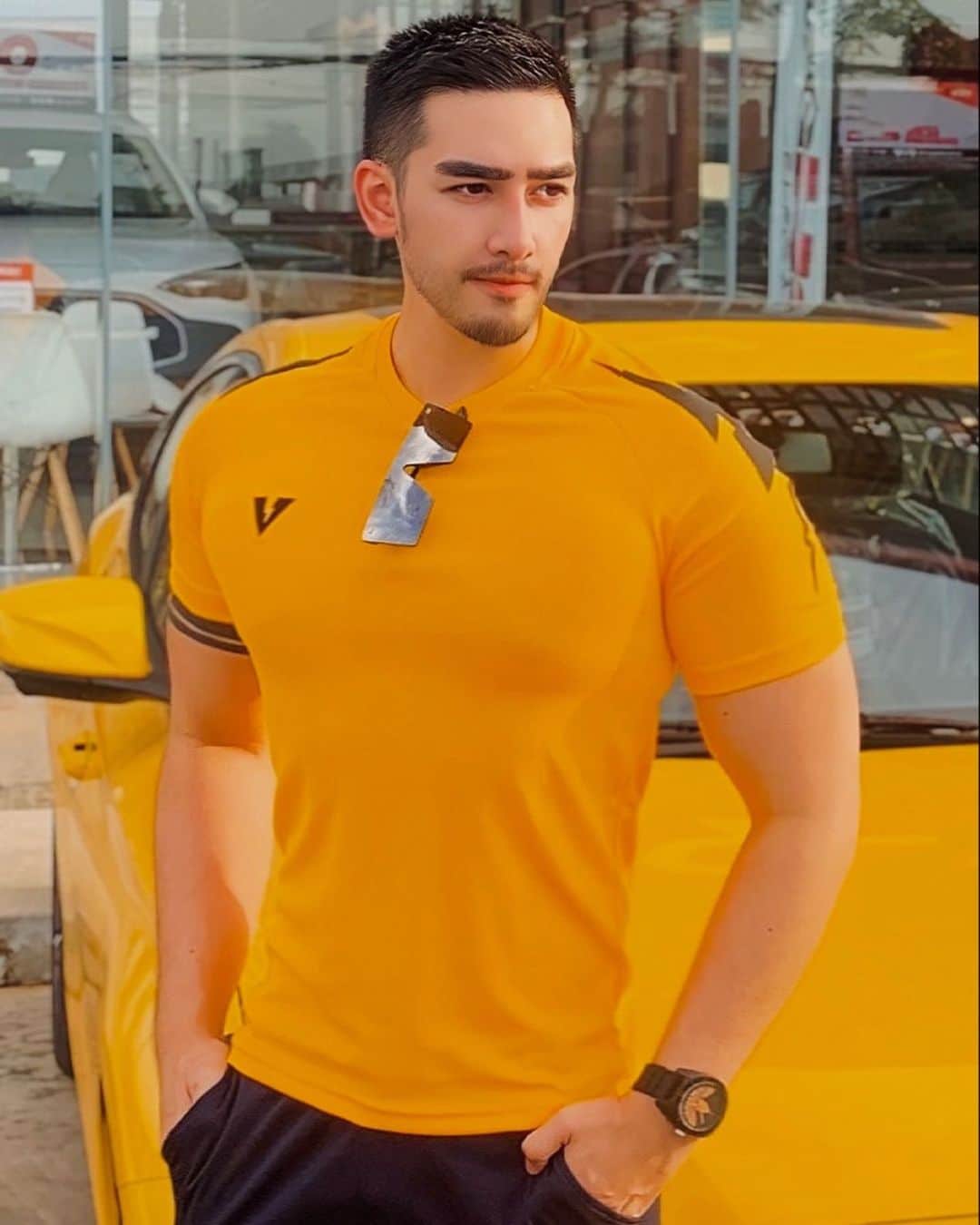 สิงโต เดอะสตาร์ ถูกขอแต่งงาน