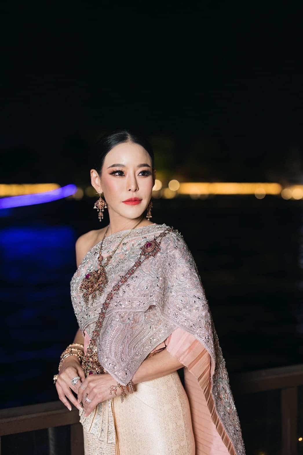 หนิง ปณิตา ชี้แจง ภาพหลุดสามีกับสาวที่สนามบิน