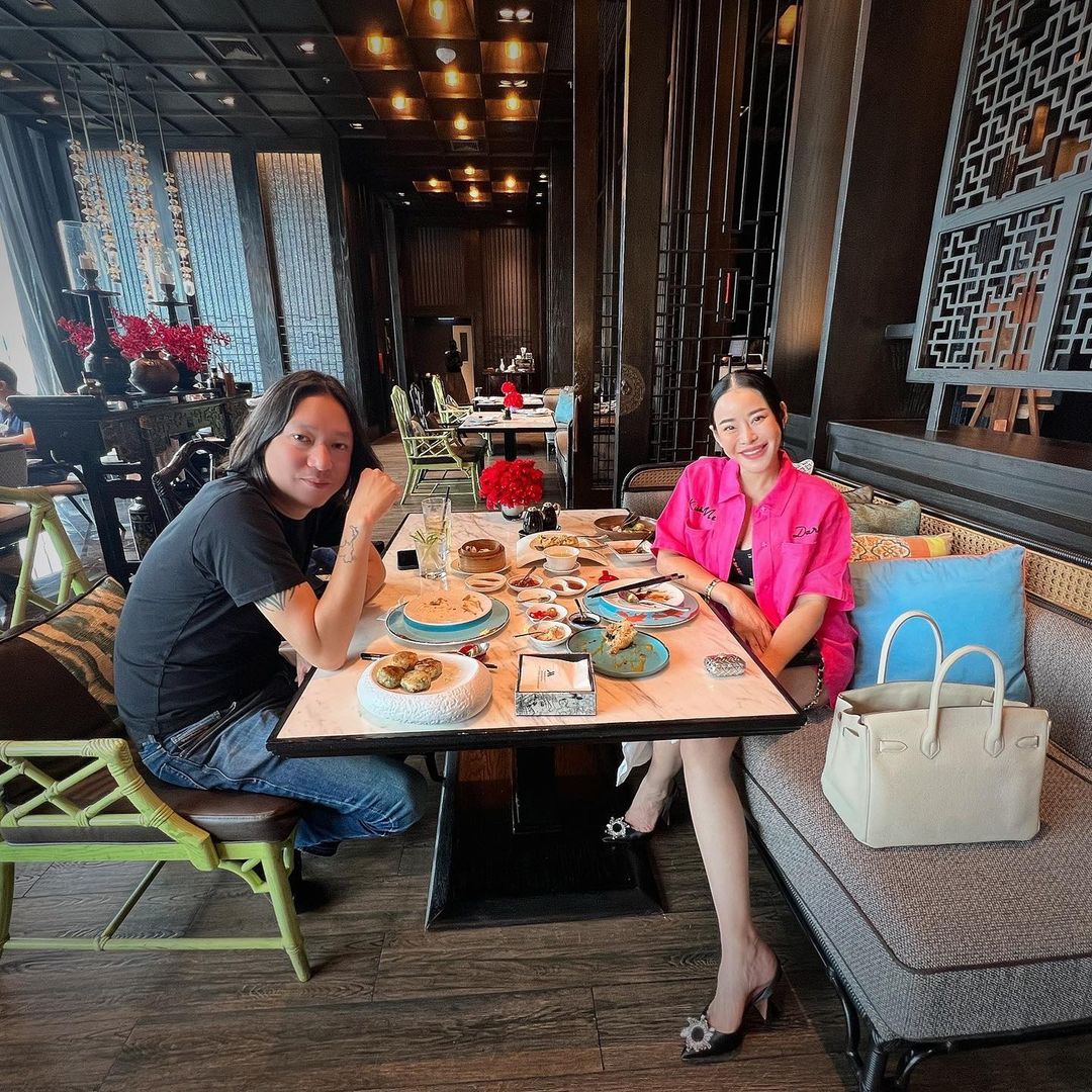 หนิง อันฟอลไอจีสามี