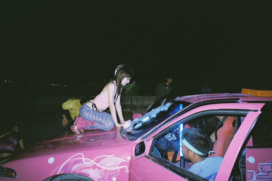 หลิน มชณต เบื้องหลังอีกี้