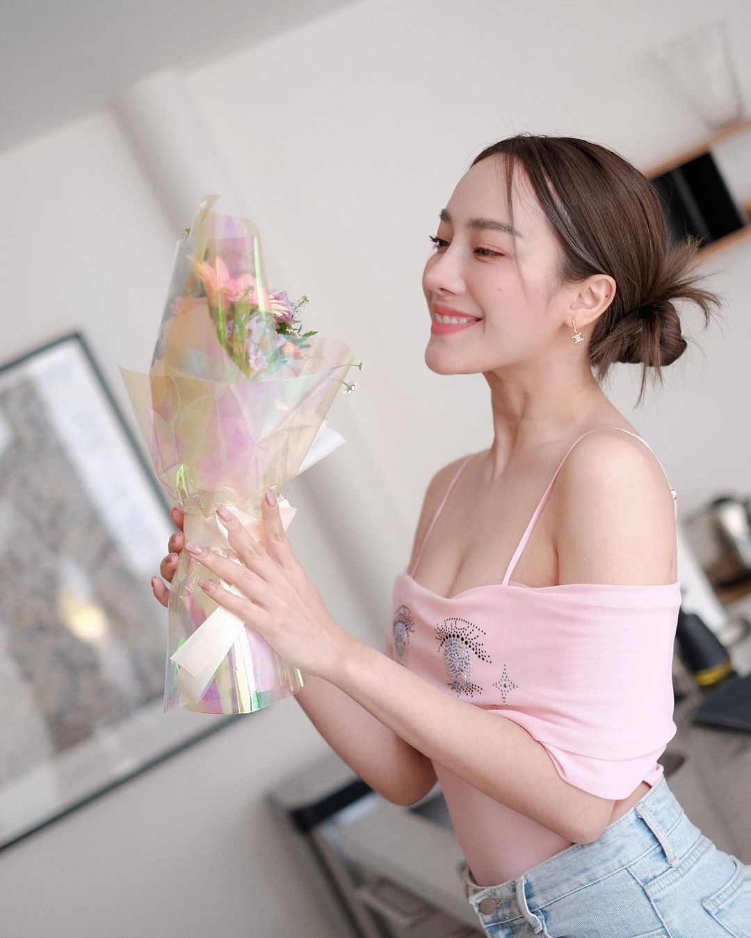 เปรี้ยว ทัศนียา ชุดว่ายน้ำ
