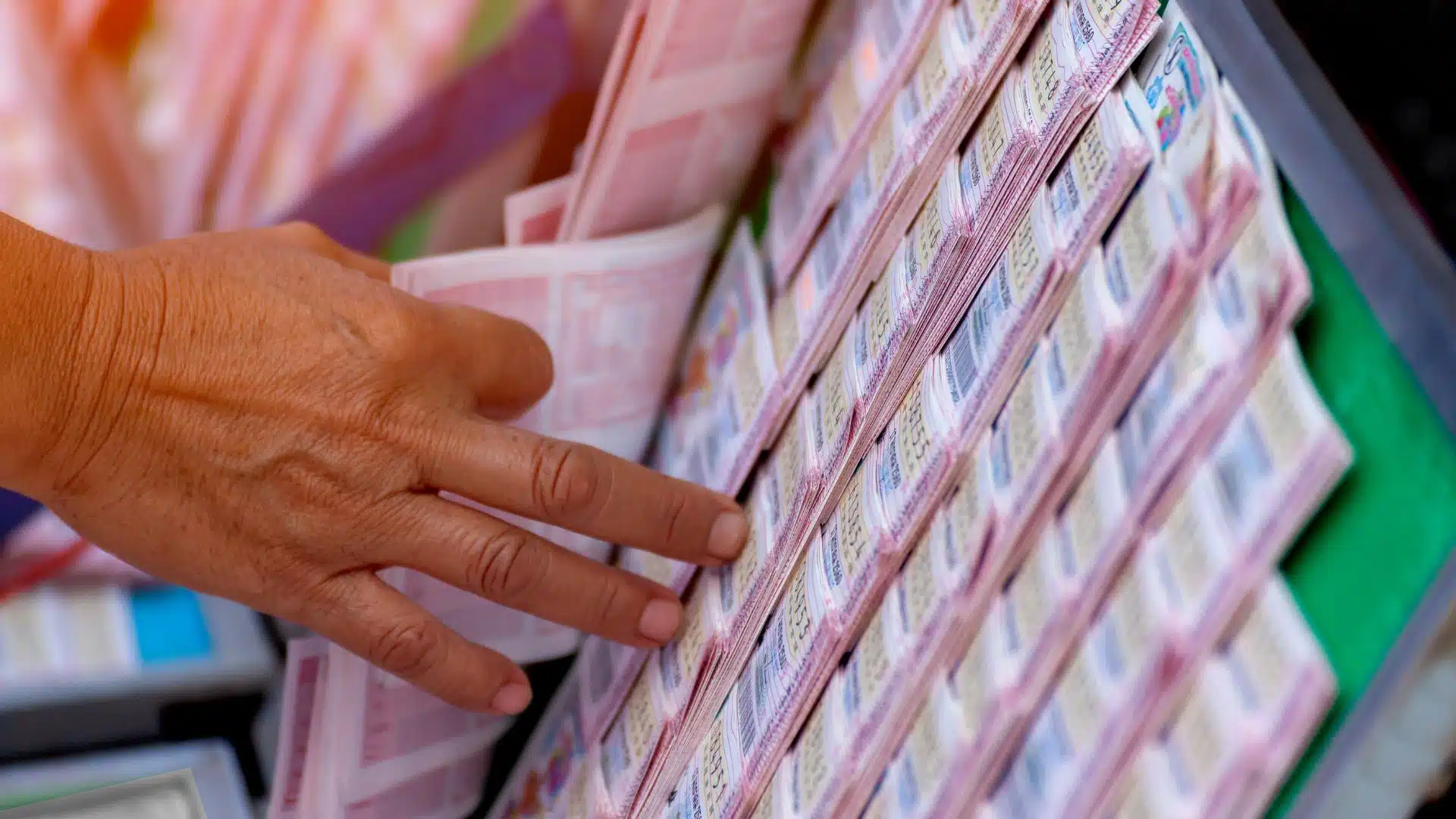 เลขกำลังวันอาทิตย์ หวยออก 1 ตุลาคม 2566