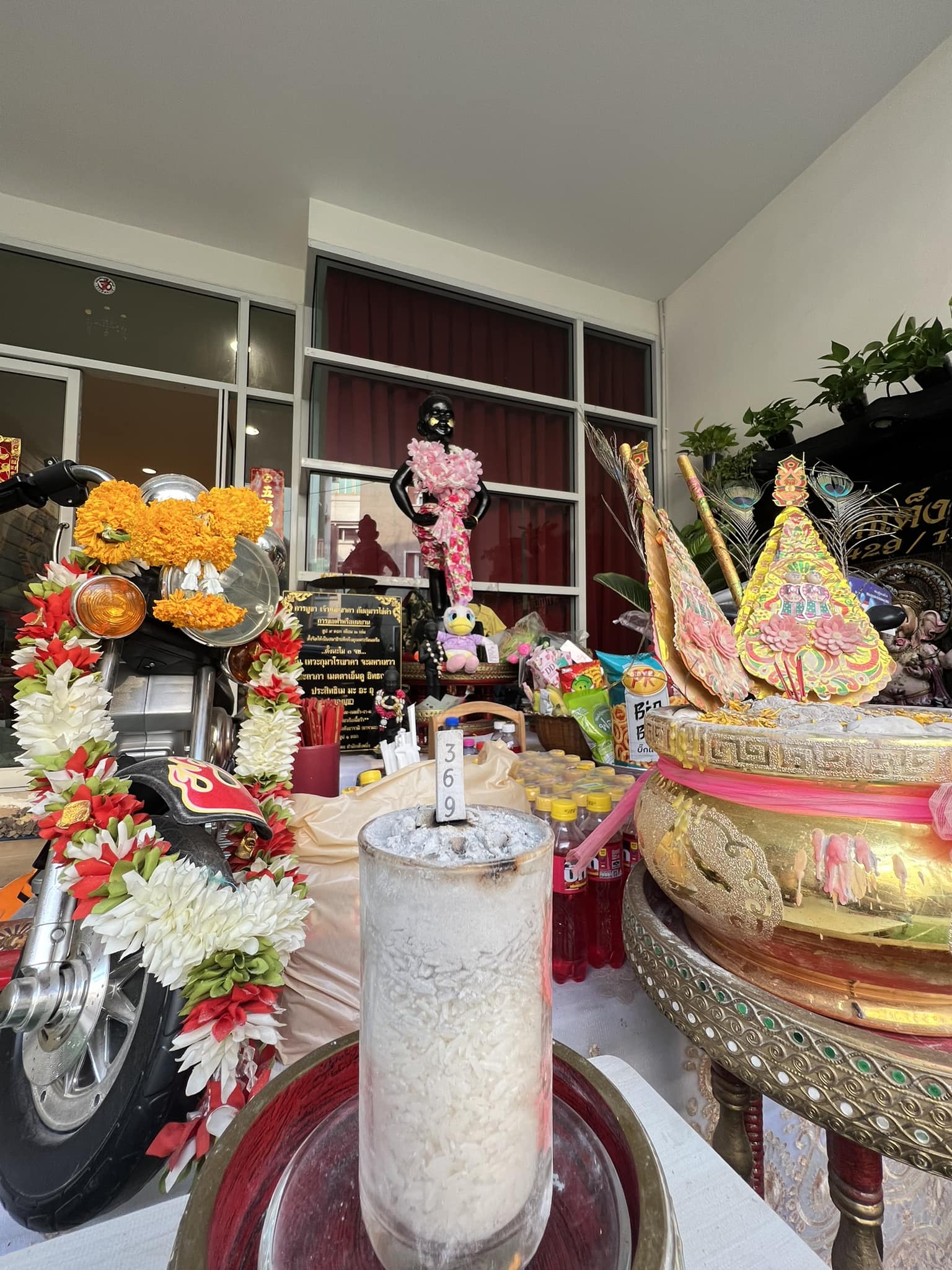 เลขธูปน้องกุมารไข่ดำ