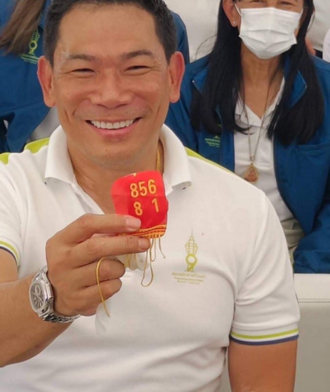 เลขประทัด เอ๋ ชนม์สวัสดิ์