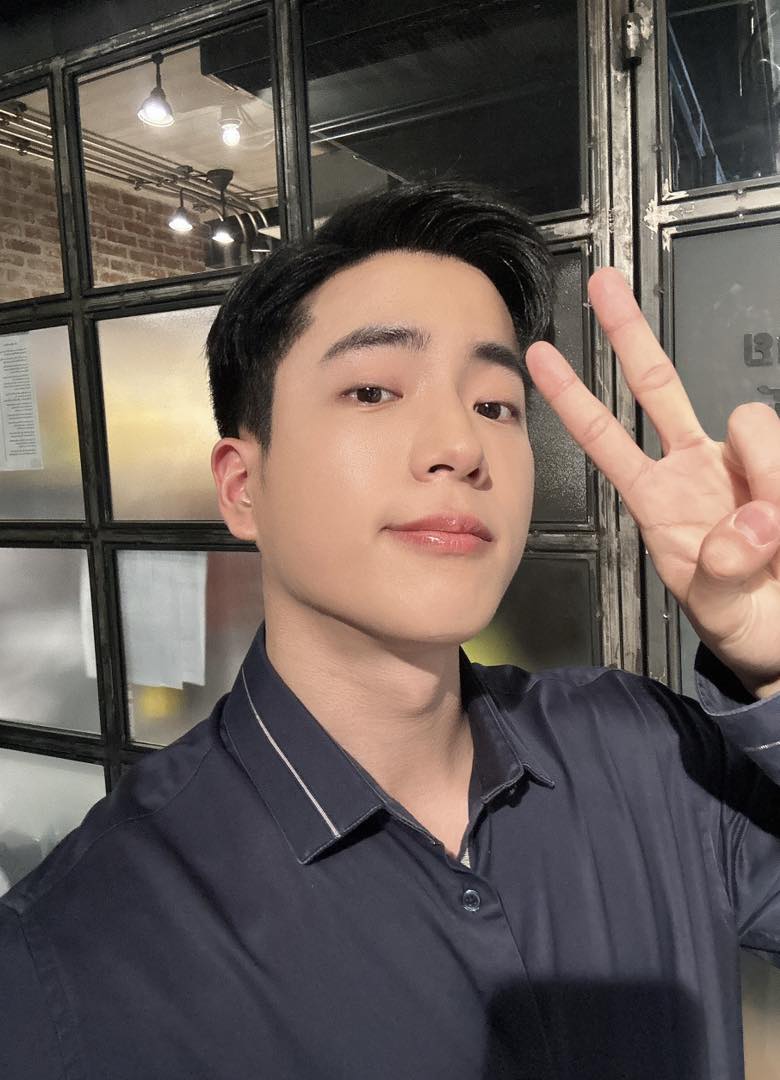 แฟนมีตติ้ง นนกุล