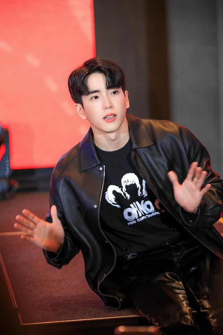 แฟนมีตติ้ง นนกุล