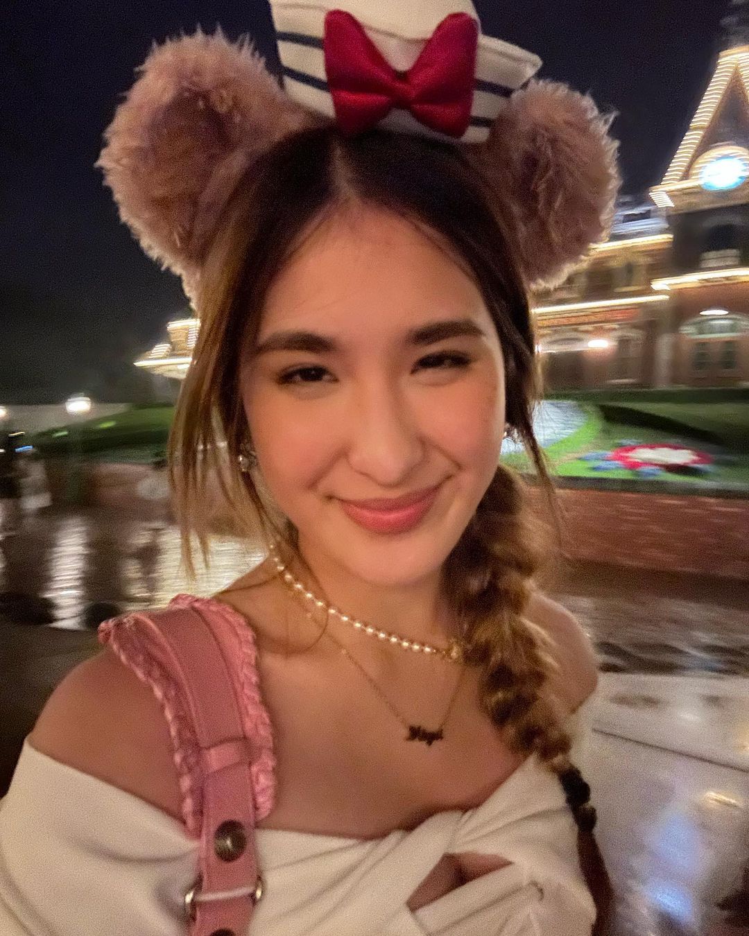 อชิมีย่า ลูกพีททองเจือ